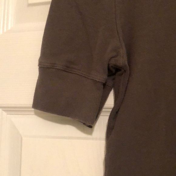 Olive Quarter Sleeve - Picture 2 of 3